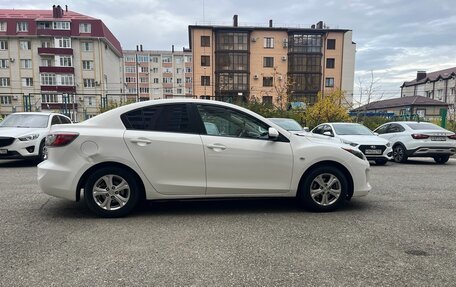Mazda 3, 2011 год, 870 000 рублей, 2 фотография