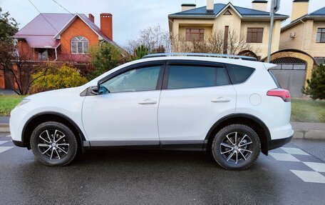 Toyota RAV4, 2017 год, 2 350 000 рублей, 9 фотография