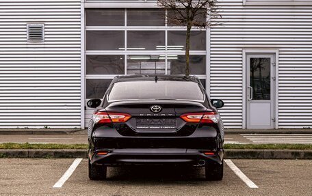 Toyota Camry, 2019 год, 2 095 000 рублей, 5 фотография