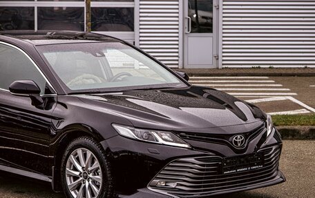 Toyota Camry, 2019 год, 2 095 000 рублей, 8 фотография