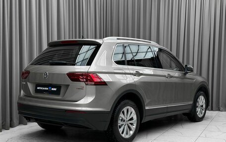 Volkswagen Tiguan II, 2017 год, 2 500 000 рублей, 4 фотография