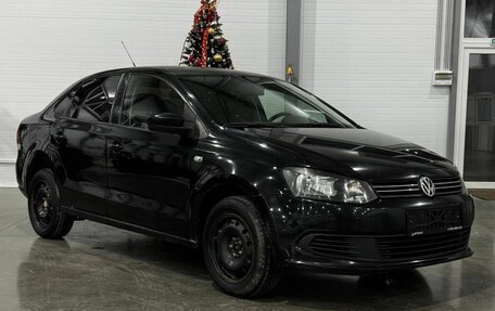 Volkswagen Polo VI (EU Market), 2012 год, 599 000 рублей, 2 фотография