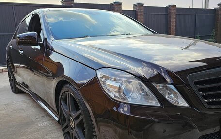 Mercedes-Benz E-Класс, 2012 год, 1 550 000 рублей, 10 фотография