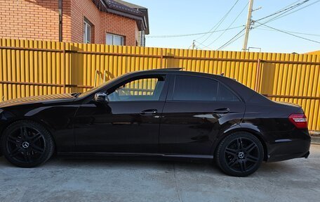 Mercedes-Benz E-Класс, 2012 год, 1 550 000 рублей, 14 фотография