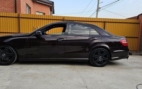 Mercedes-Benz E-Класс, 2012 год, 1 550 000 рублей, 12 фотография