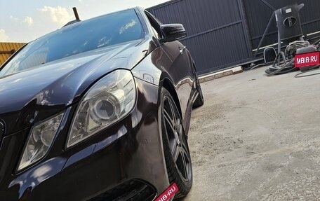 Mercedes-Benz E-Класс, 2012 год, 1 550 000 рублей, 11 фотография