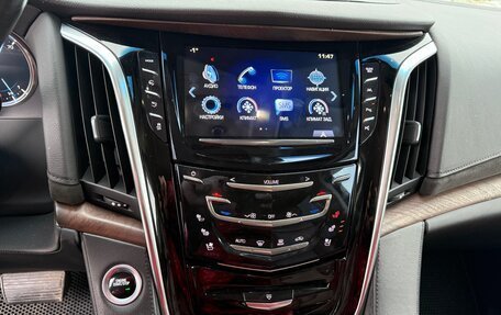 Cadillac Escalade IV, 2018 год, 5 500 000 рублей, 16 фотография