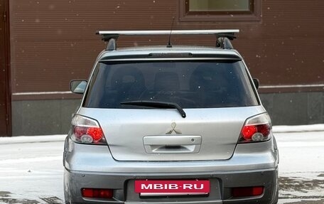 Mitsubishi Outlander III рестайлинг 3, 2005 год, 540 000 рублей, 10 фотография