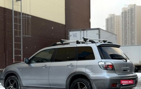 Mitsubishi Outlander III рестайлинг 3, 2005 год, 540 000 рублей, 13 фотография