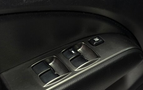 Mitsubishi Outlander III рестайлинг 3, 2005 год, 540 000 рублей, 35 фотография