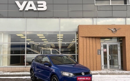 Volkswagen Polo VI (EU Market), 2011 год, 550 000 рублей, 2 фотография