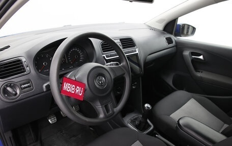 Volkswagen Polo VI (EU Market), 2011 год, 550 000 рублей, 9 фотография