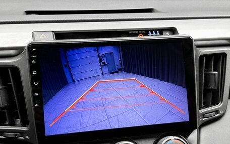 Toyota RAV4, 2017 год, 2 490 000 рублей, 13 фотография