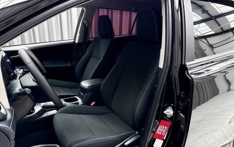 Toyota RAV4, 2017 год, 2 490 000 рублей, 8 фотография