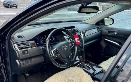 Toyota Camry, 2016 год, 2 300 000 рублей, 8 фотография