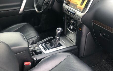 Toyota Land Cruiser Prado 150 рестайлинг 2, 2018 год, 5 394 000 рублей, 10 фотография