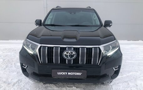Toyota Land Cruiser Prado 150 рестайлинг 2, 2018 год, 5 394 000 рублей, 2 фотография