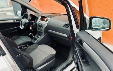 Opel Zafira B, 2012 год, 699 000 рублей, 14 фотография