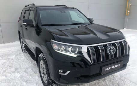 Toyota Land Cruiser Prado 150 рестайлинг 2, 2018 год, 5 394 000 рублей, 3 фотография