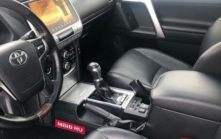 Toyota Land Cruiser Prado 150 рестайлинг 2, 2018 год, 5 394 000 рублей, 11 фотография
