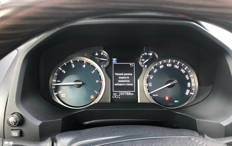 Toyota Land Cruiser Prado 150 рестайлинг 2, 2018 год, 5 394 000 рублей, 15 фотография