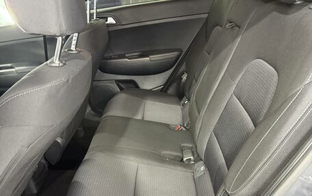 KIA Sportage IV рестайлинг, 2020 год, 2 400 000 рублей, 11 фотография