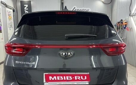 KIA Sportage IV рестайлинг, 2020 год, 2 400 000 рублей, 33 фотография