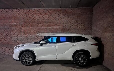 Toyota Highlander, 2025 год, 5 550 000 рублей, 2 фотография