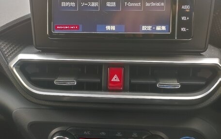 Toyota Raize I, 2020 год, 2 100 000 рублей, 30 фотография