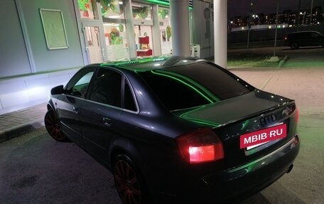 Audi A4, 2003 год, 700 000 рублей, 6 фотография