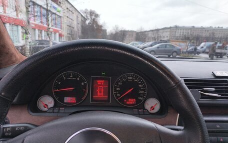 Audi A4, 2003 год, 700 000 рублей, 15 фотография