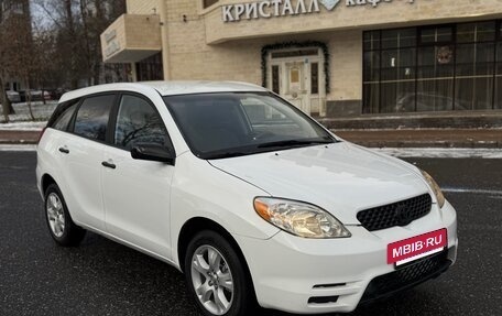 Toyota Matrix, 2002 год, 599 000 рублей, 2 фотография