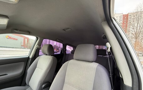 Toyota Matrix, 2002 год, 599 000 рублей, 12 фотография