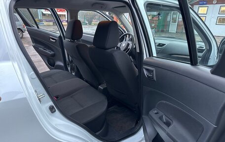 Suzuki Swift IV, 2011 год, 899 000 рублей, 20 фотография