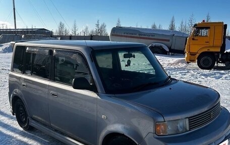 Toyota bB I рестайлинг, 2000 год, 400 000 рублей, 2 фотография