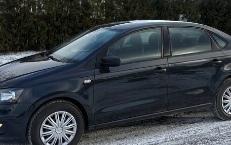 Volkswagen Polo VI (EU Market), 2017 год, 900 000 рублей, 5 фотография