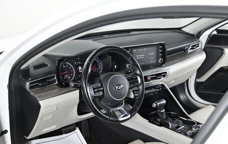 KIA K5, 2021 год, 2 299 000 рублей, 13 фотография