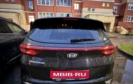 KIA Sportage IV рестайлинг, 2021 год, 2 350 000 рублей, 7 фотография