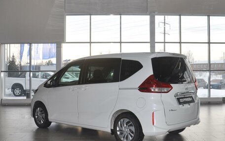 Honda Freed II, 2018 год, 1 550 000 рублей, 2 фотография