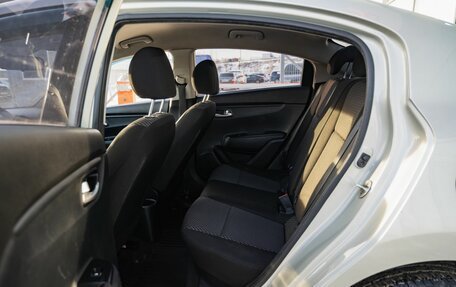 KIA Rio IV, 2017 год, 1 000 000 рублей, 12 фотография