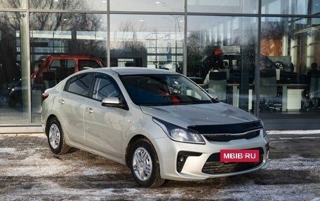 KIA Rio IV, 2017 год, 1 000 000 рублей, 5 фотография