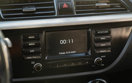 KIA Rio IV, 2017 год, 1 000 000 рублей, 15 фотография