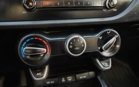 KIA Rio IV, 2017 год, 1 000 000 рублей, 16 фотография