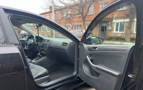 Volkswagen Jetta VI, 2013 год, 975 000 рублей, 14 фотография