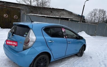 Toyota Aqua I, 2014 год, 950 000 рублей, 3 фотография