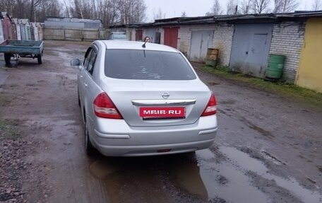 Nissan Tiida, 2011 год, 600 000 рублей, 3 фотография