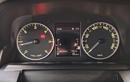 Land Rover Discovery IV, 2013 год, 2 300 000 рублей, 13 фотография