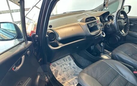 Honda Fit III, 2011 год, 820 000 рублей, 9 фотография