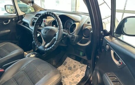 Honda Fit III, 2011 год, 820 000 рублей, 7 фотография