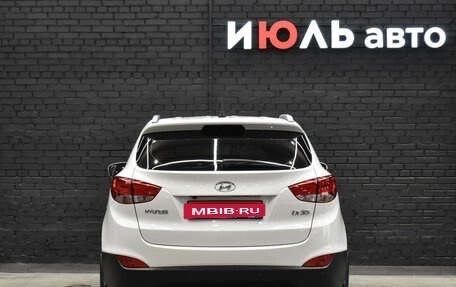 Hyundai ix35 I рестайлинг, 2013 год, 1 450 000 рублей, 6 фотография